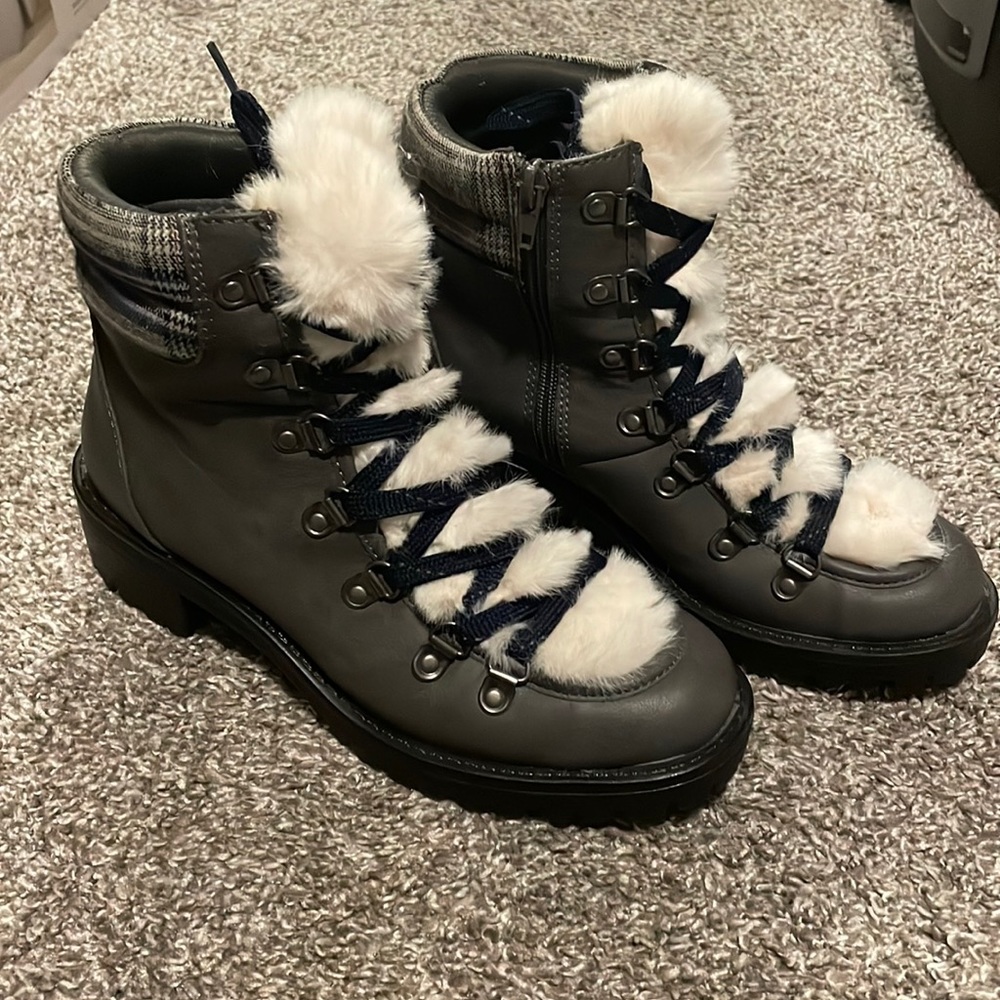 Women’s boots